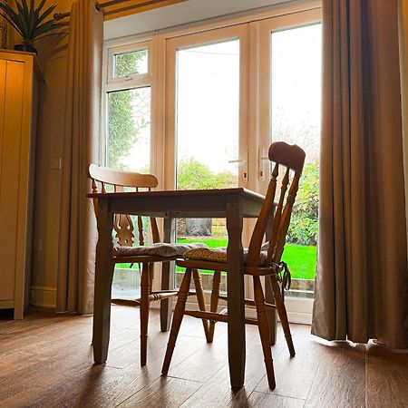 Beautiful Cotswold Couples Retreat Villa Bourton-on-the-Water Exterior photo