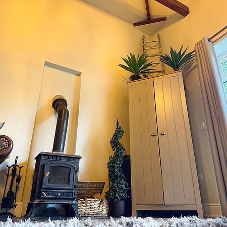 Beautiful Cotswold Couples Retreat Villa Bourton-on-the-Water Exterior photo