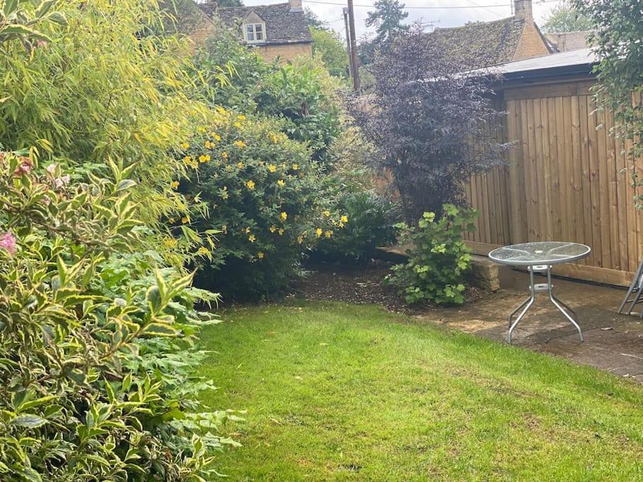 Beautiful Cotswold Couples Retreat Villa Bourton-on-the-Water Exterior photo